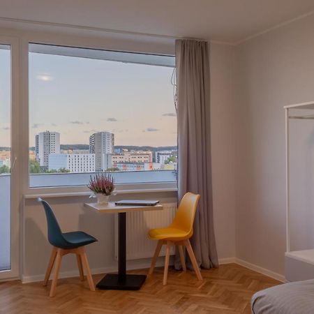 Initium Rooms - Pokoje Na Wynajem - Obroncow Wybrzeza 4D Danzig Exterior foto