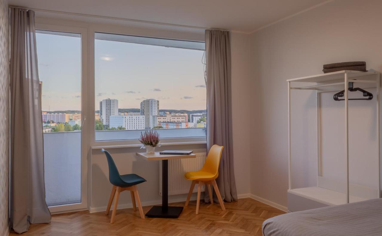 Initium Rooms - Pokoje Na Wynajem - Obroncow Wybrzeza 4D Danzig Exterior foto